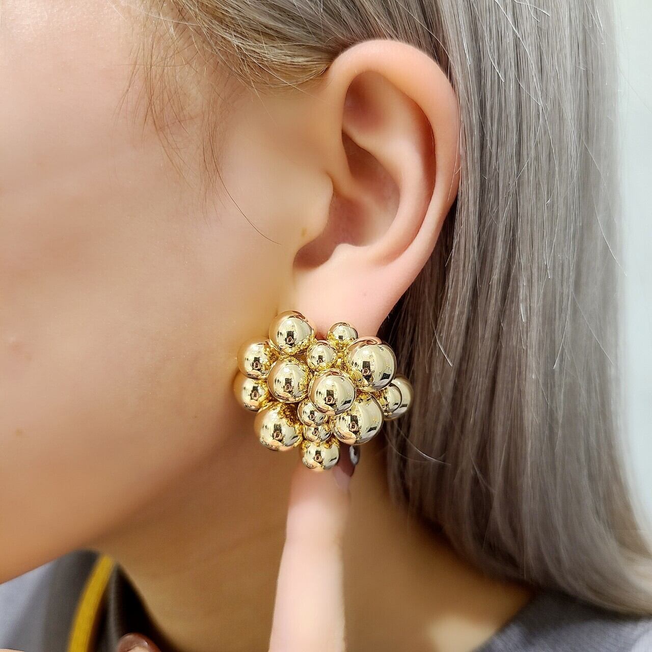 ピアス〉メタル ボール ボリューム ピアス P-0472 | noakes VINTAGE ピアス〉メタル ボール ボリューム ピアス P-0472 | noakes VINTAGE