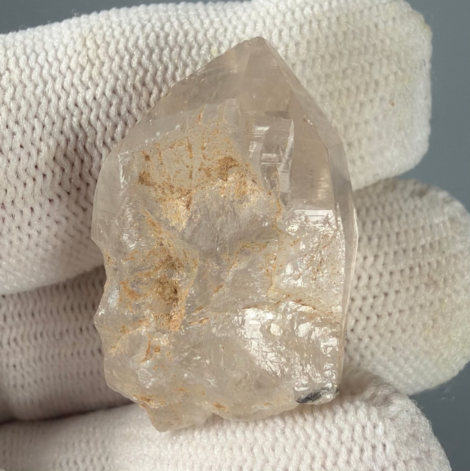 ガネーシュヒマール産 ヒマラヤ水晶 39.5ミリ 原石ポイント tg863