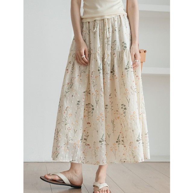 tiered floral print skirt