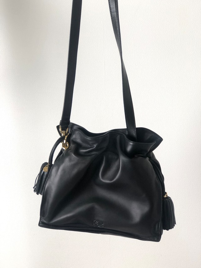 LOEWE ロエベ フラメンコ アナグラム ショルダーバッグ ブラック レザー タッセル 巾着 vintage ヴィンテージ オールド 48h5vg