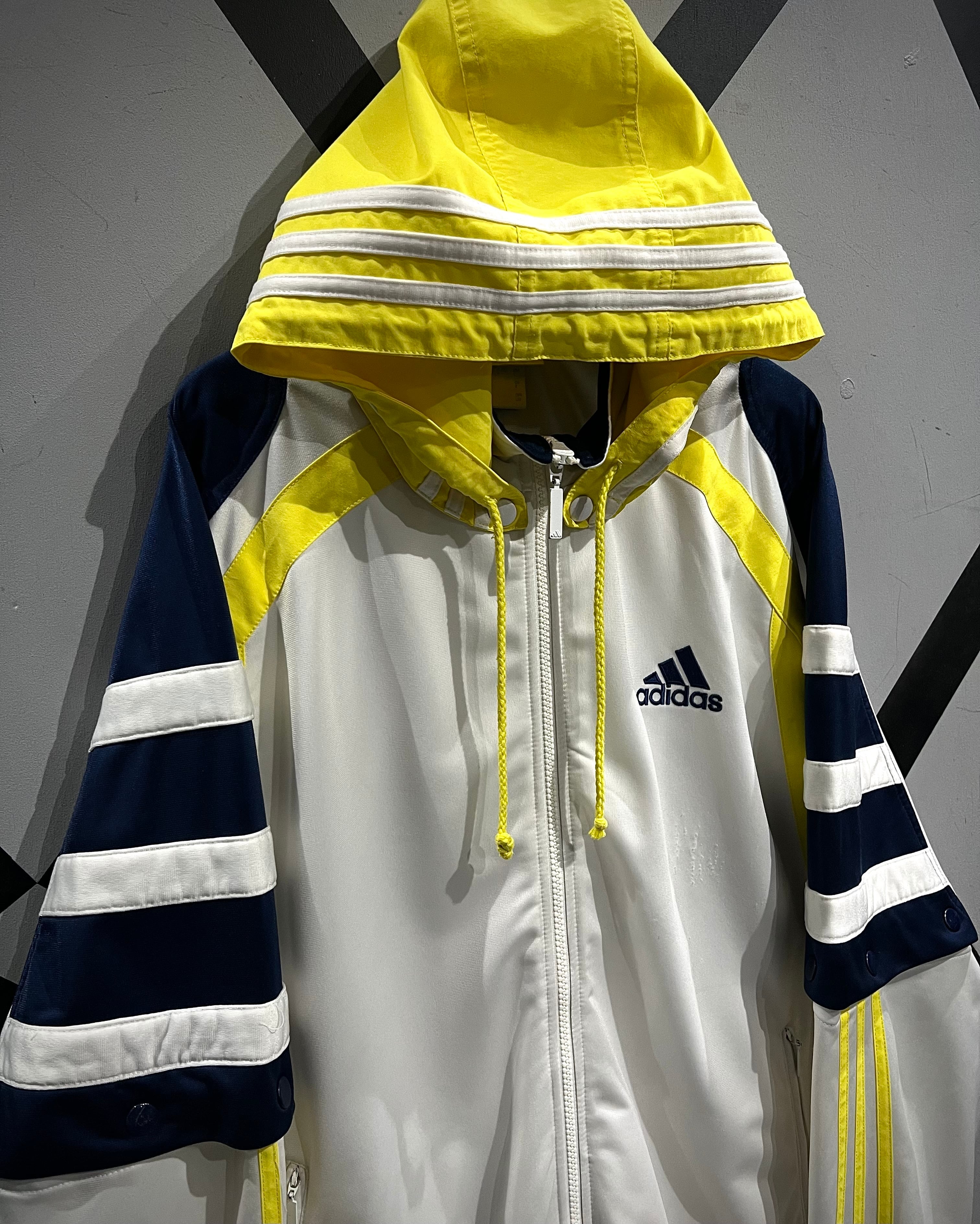 X VINTAGE】90's “adidas” Detachable Gimmick Vintage Hooded Track