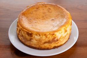 【冷凍ケーキ】ベイクドチーズケーキ