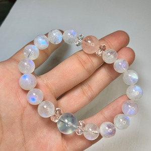 ブルーシラーホワイトラブラドライト・デザインブレスレット