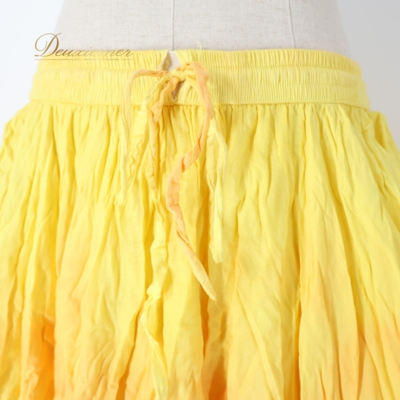 ベリーダンス 衣装 ジプシースカート MYST イエロー系 32ヤード グラデーション 無地 ティアード ボリューム 鮮やか シンプル レッスン 練習 大きく広がる裾 ダンス衣装 ステージ衣装 ロング イベント 舞台 落ち着いた色 スカート オレンジ系