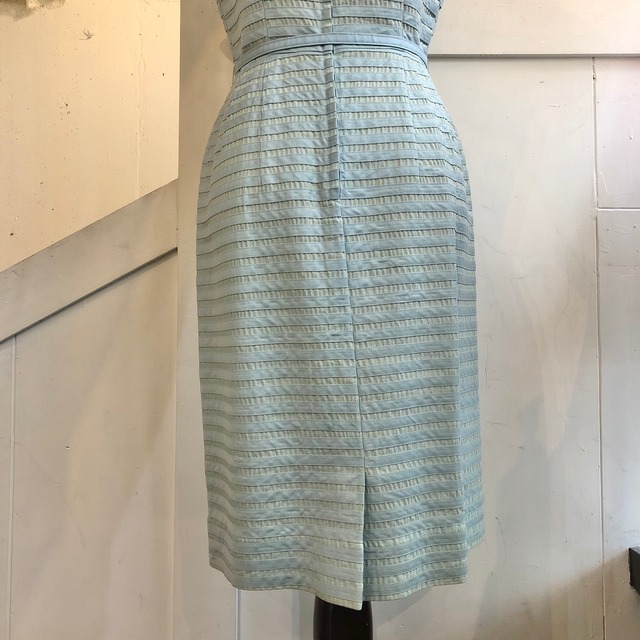50's light blue ribbon dress