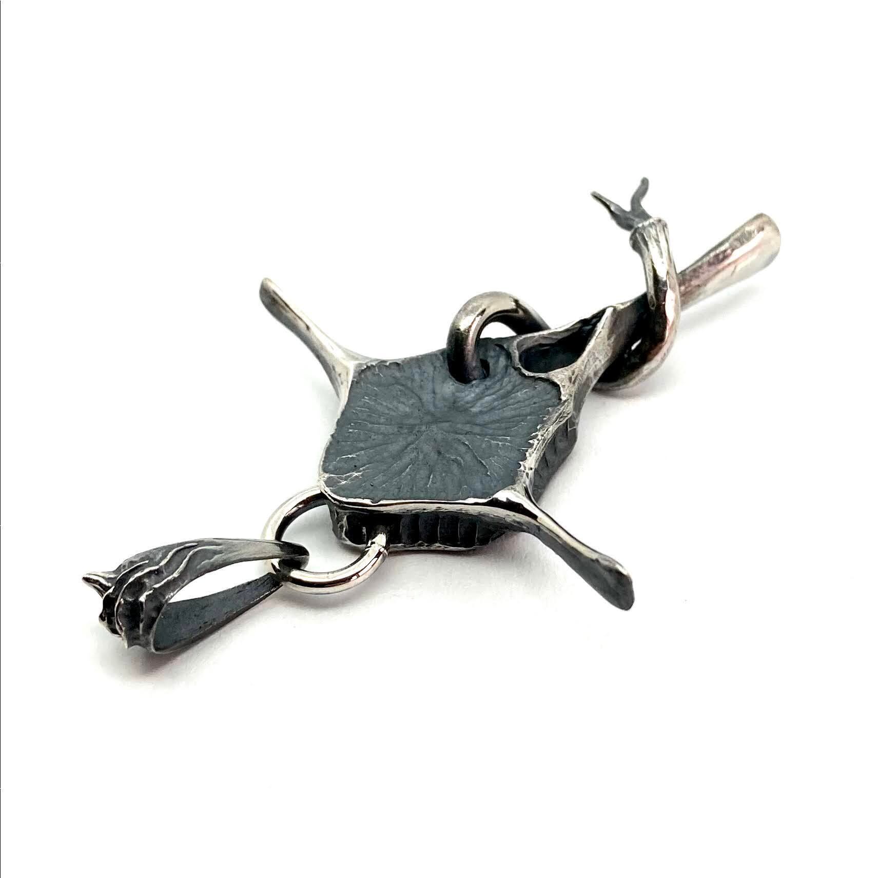 ホネクイハナムシペンダント | 深海シルバー 深淵～abyss～