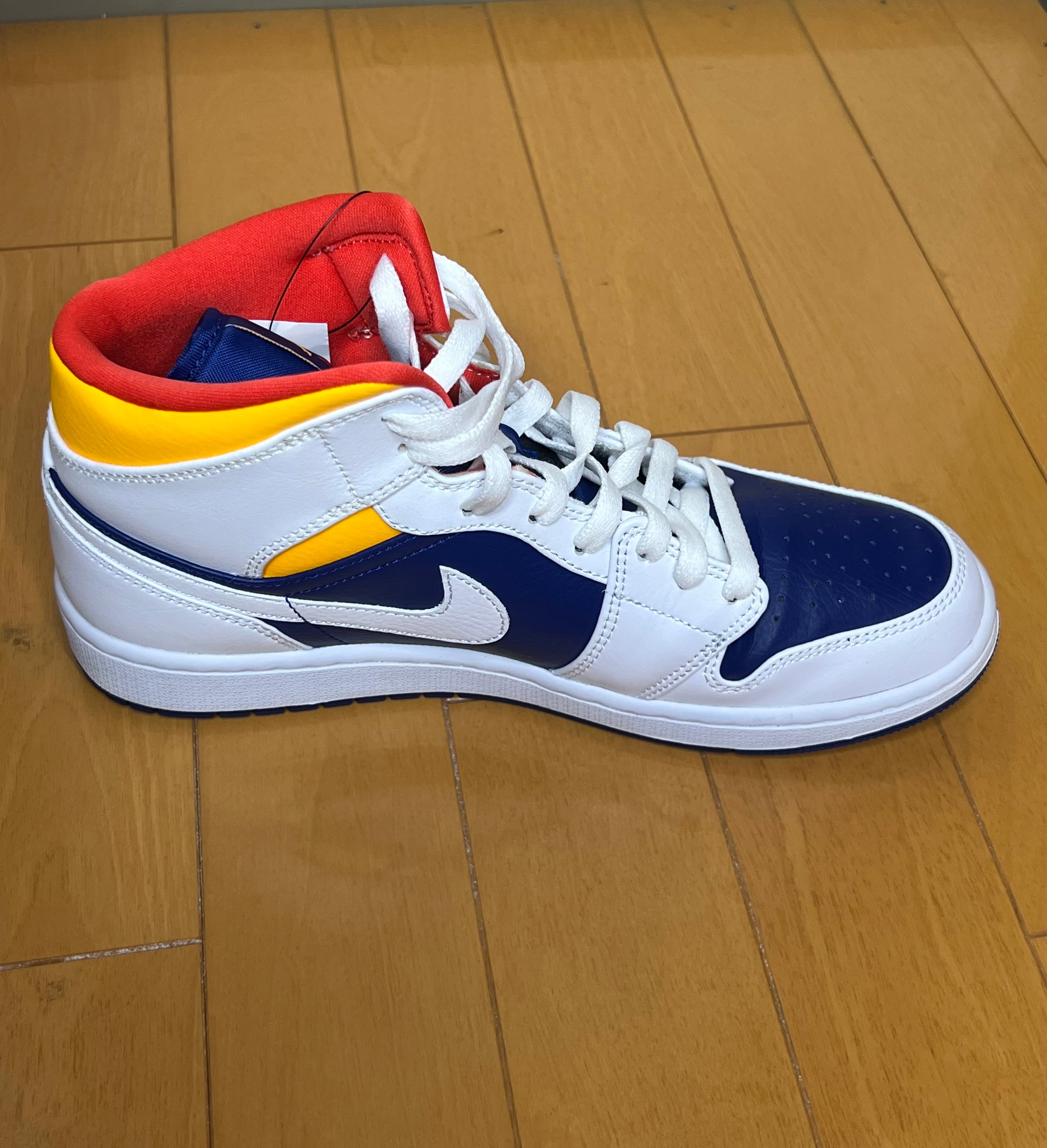 Nike Air Jordan 1 白/青/赤/黄