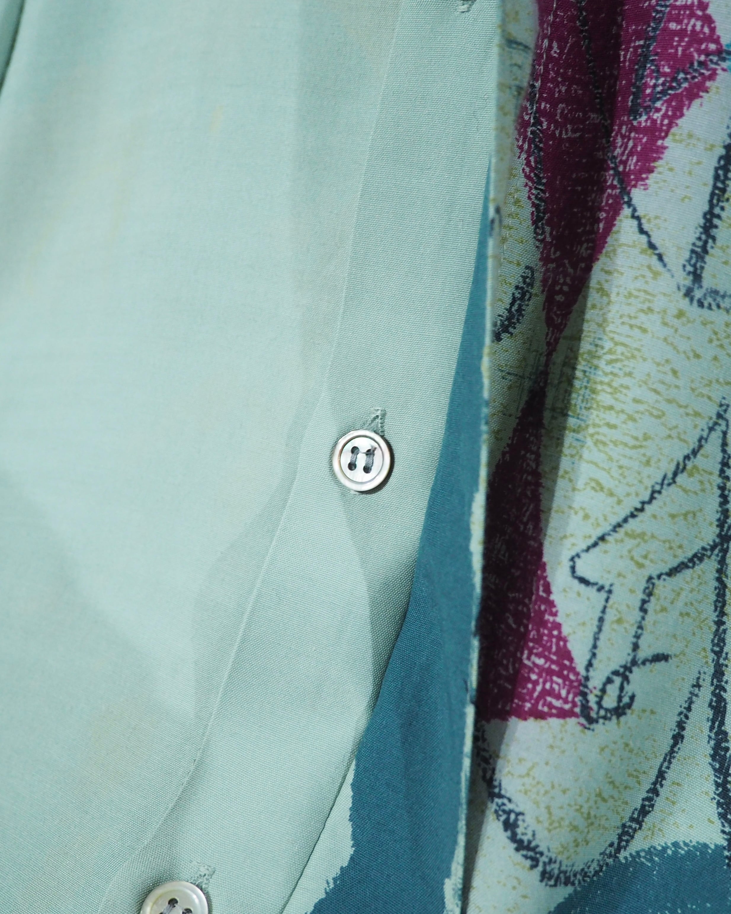 1980 - 90s " NICOLA VERATTI " Abstract Art painting vintage loose Rayon shirt