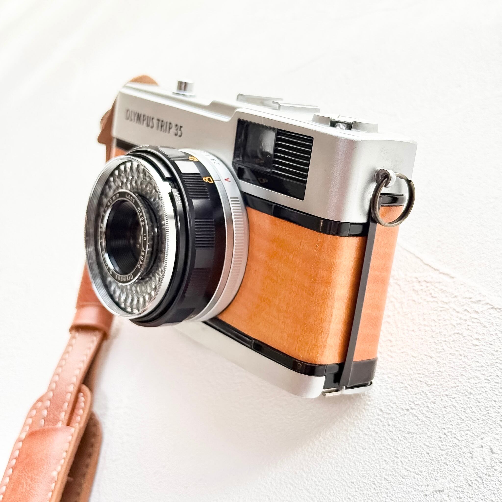 Orange Heart オレンジハート Olympus Trip35 | Macha Cameras