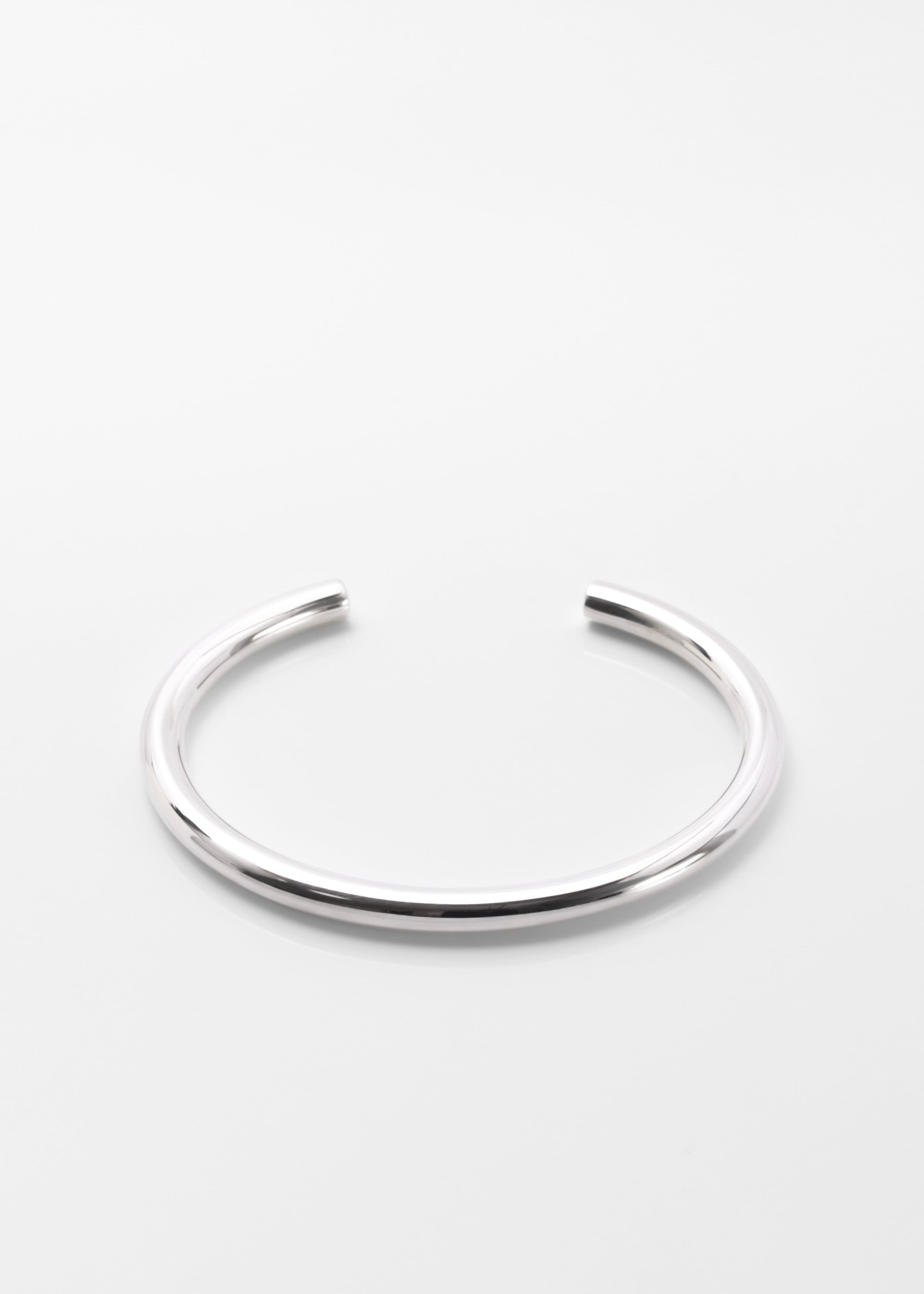 round bangle ○