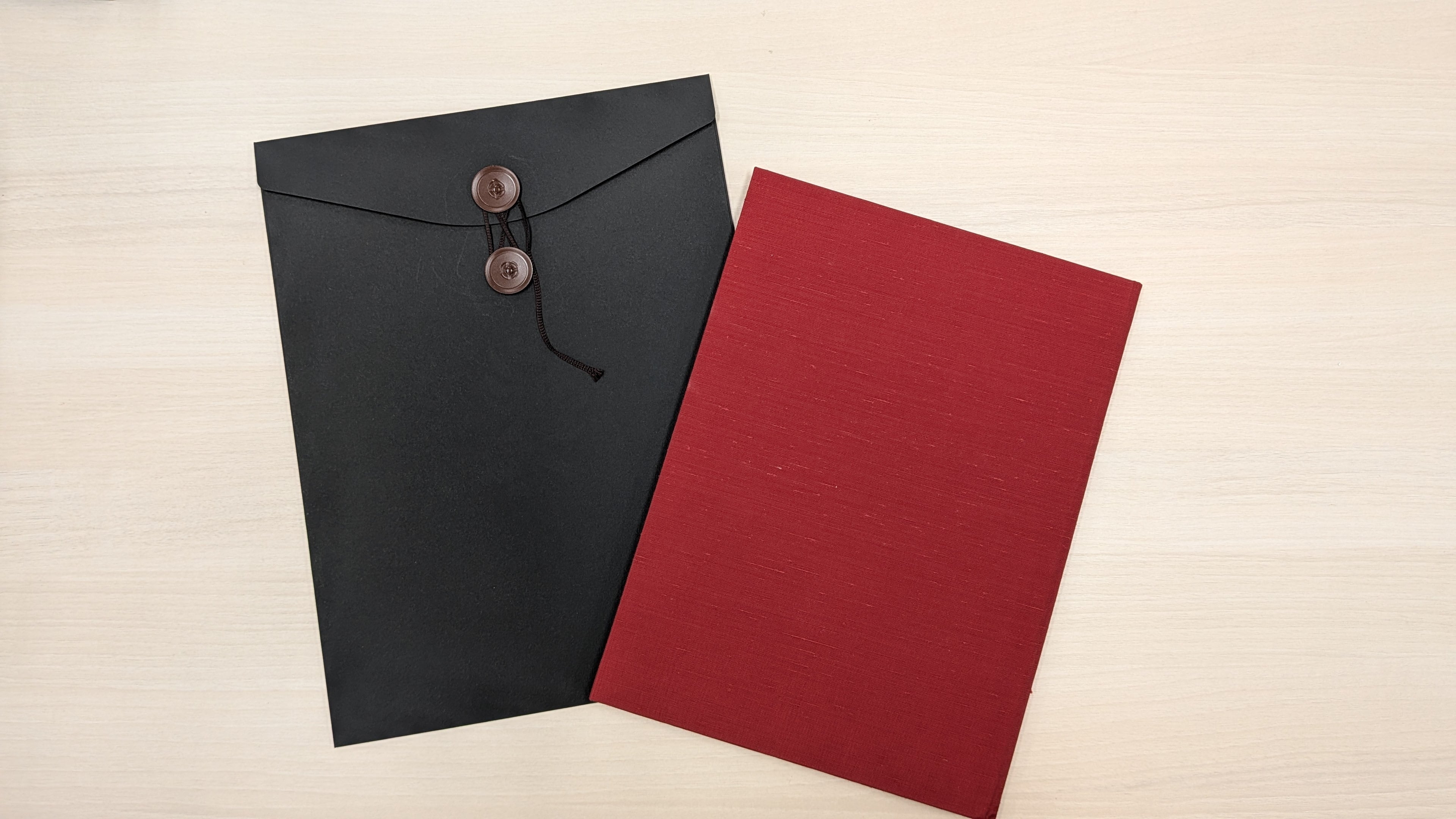 道外流牙役 栗山航】牙狼＜GARO＞20周年記念：ラフネートル（見開き