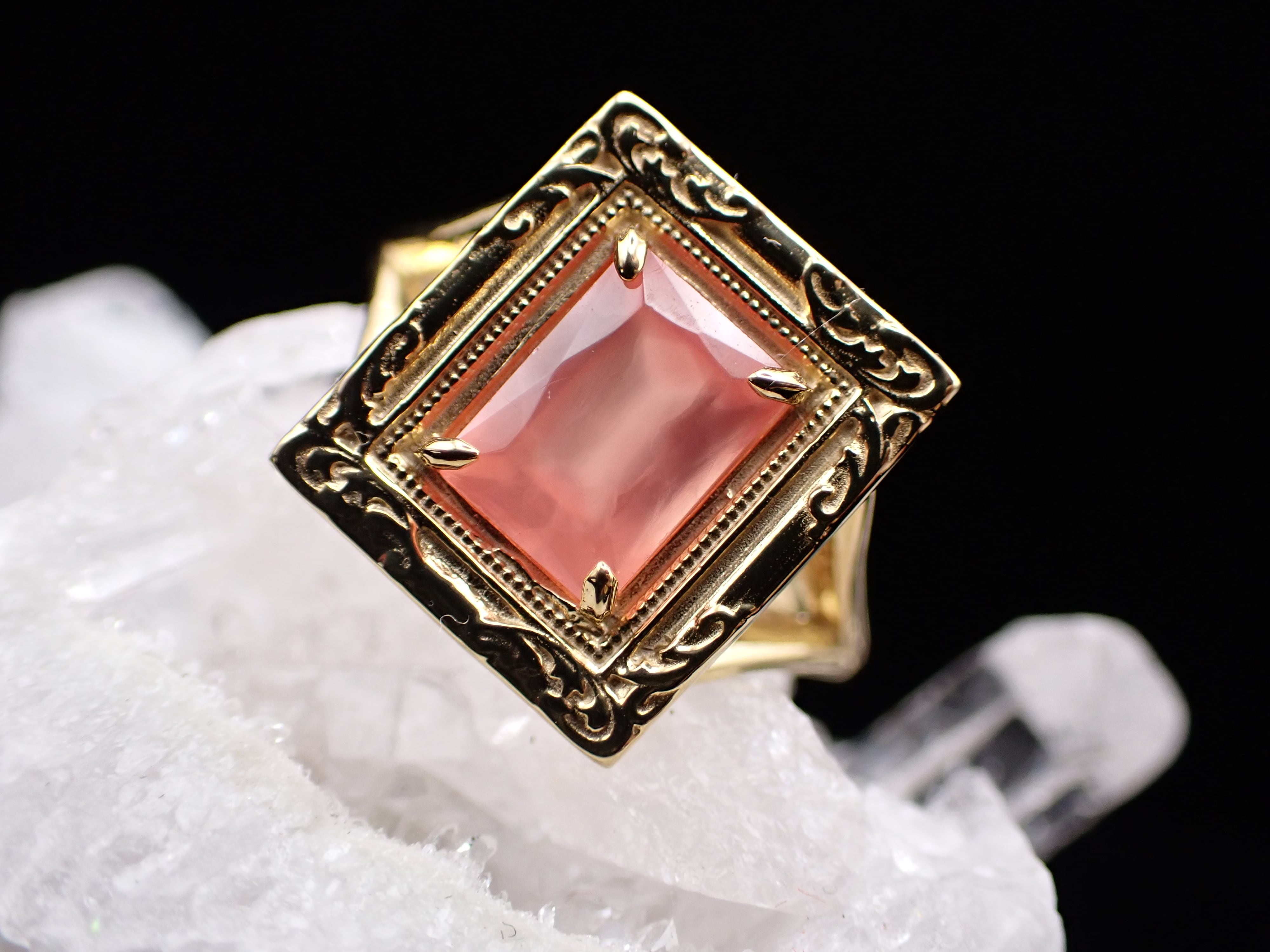 小さな宝石店 R.made（あーるめいど）