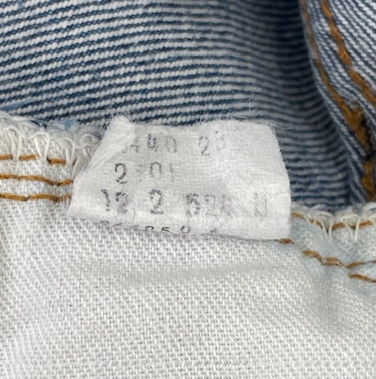 M-101 リーバイス Levis501古着 1982年赤耳 米国製刻524　W 78cm  股下 87cm　　