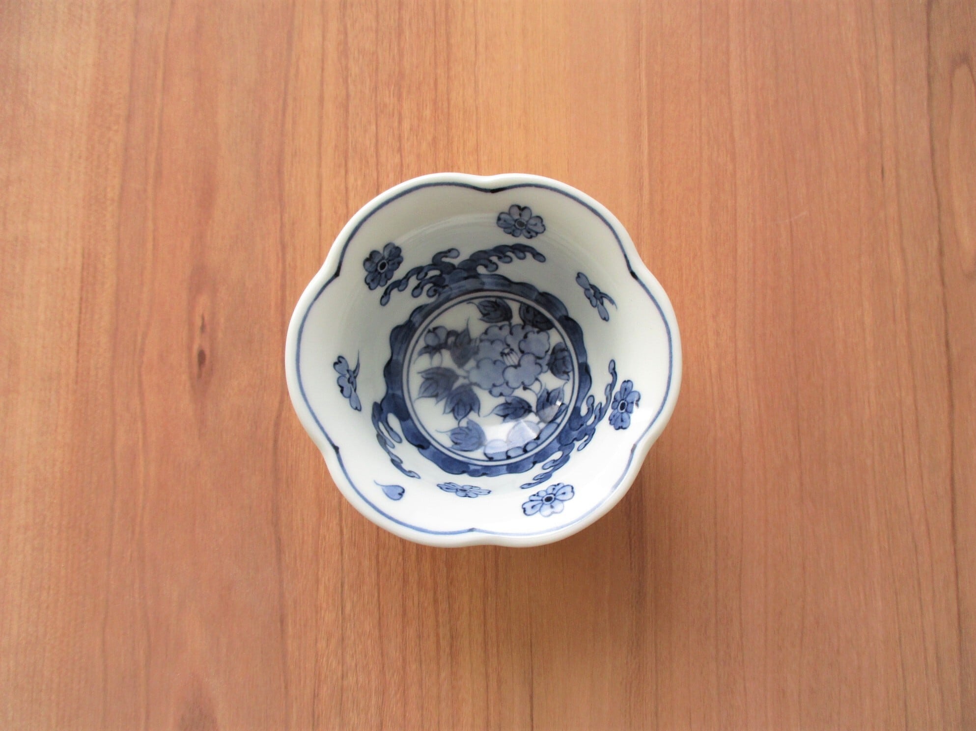 波牡丹 六方花小付【波佐見焼】 | 有田焼や心器