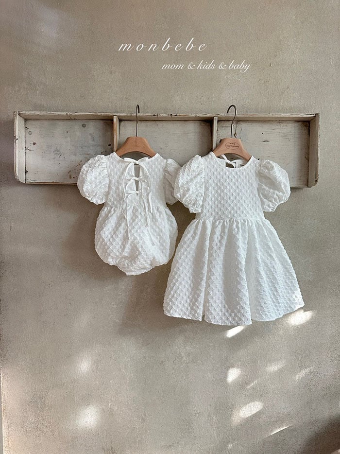 monbebe】cotton flower dress｜コットンジャガードロンパース・韓国