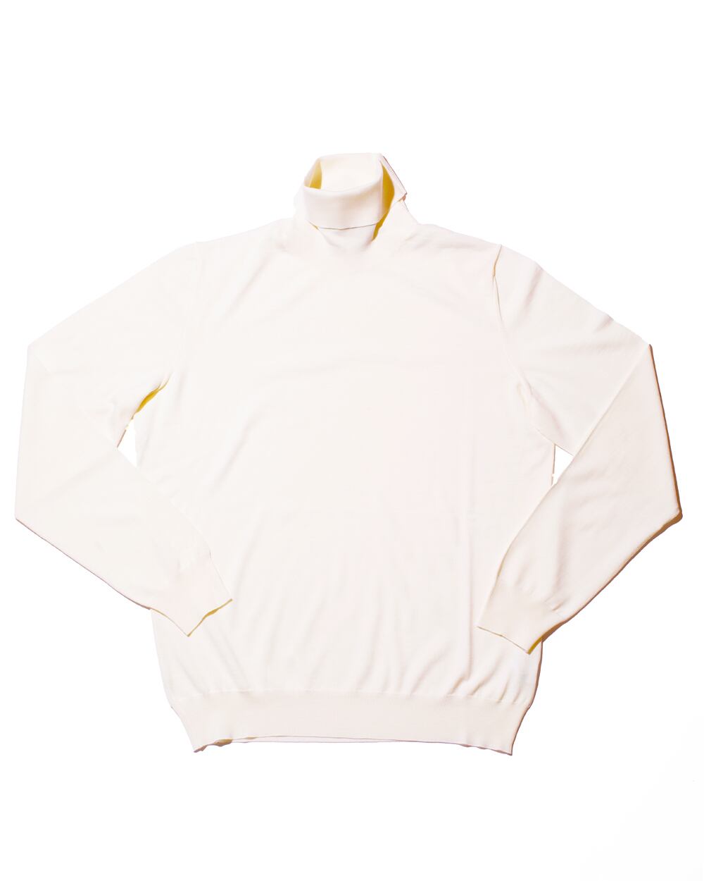 SVEVO スーパーファインメリノ 160’s 36 ゲージ タートルネックニット(ホワイト 011)