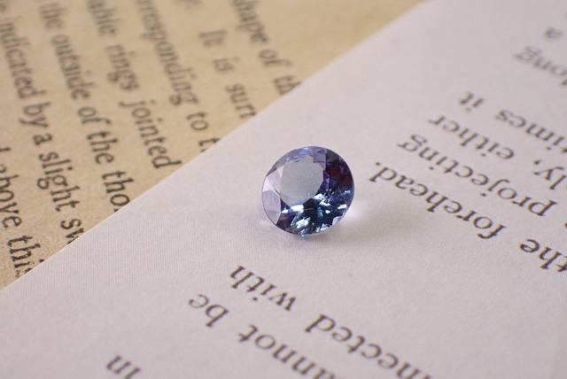 タンザナイト　0.62ct　[C9‐15]