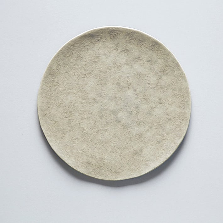 ひらひら18㎝皿(麦藁化粧)