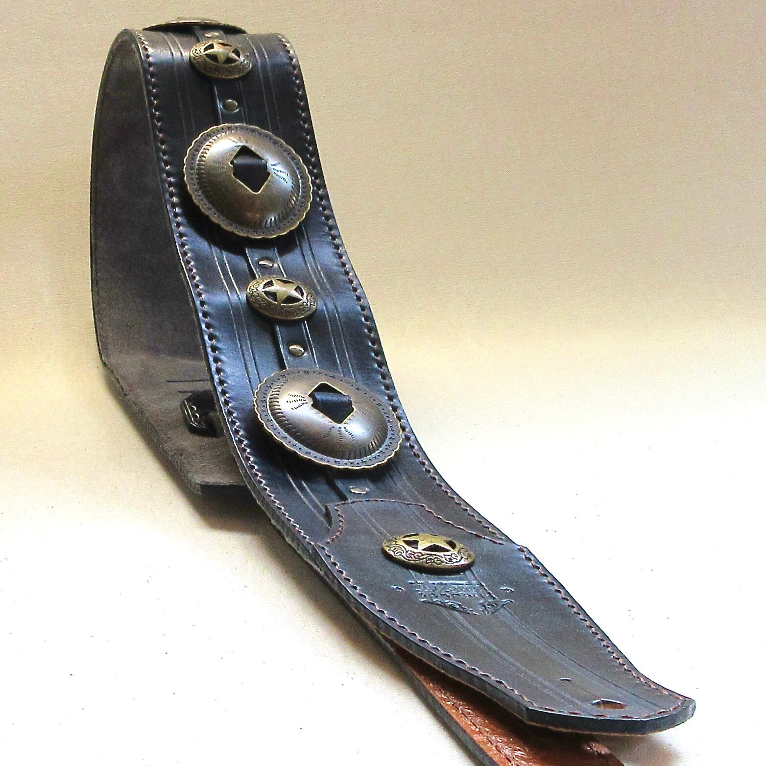 本革製ストラップ（ネイビー／コンチョ）st221 | wizardleather