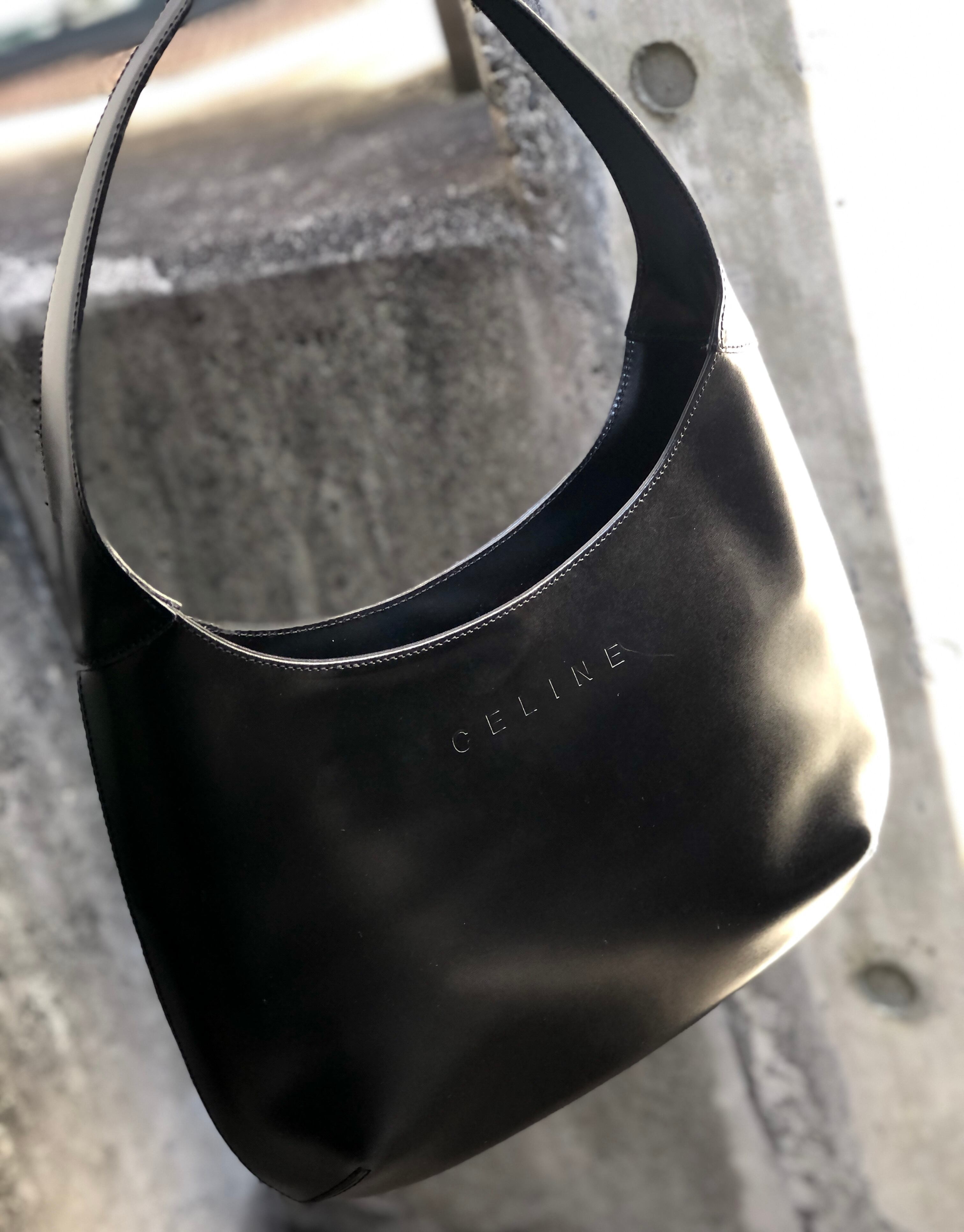 CELINE セリーヌ ロゴ型押し レザー AVA ホーボーバッグ ショルダー