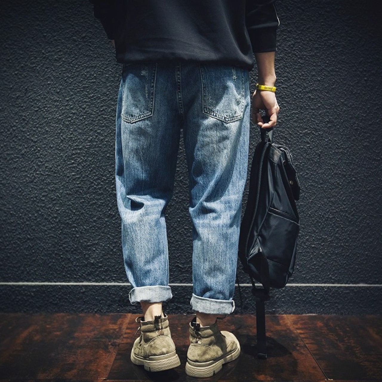 Damage Processed Straight Leg Mid Rise Denim Pants ◇H0782