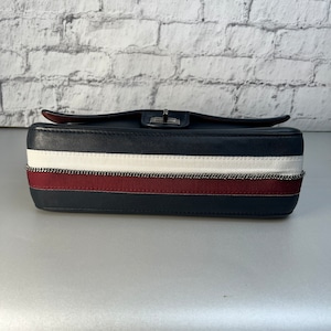 【最終処分SALE】CHANEL シャネル  アイコン ２．５５  レザー ショルダーバッグ ブラック A-10889