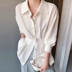 【送料無料】 ブラウス 3色 トップス 長袖 Vネック 襟付き Aライン フレア プルオーバー プリーツ 薄手生地 無地 かわいい 大人可愛い 大人女子 こなれ感 シンプル カジュアル 大人 上品 おしゃれ お洒落 ラフ コンサバ デート お出かけ お茶会 女子会 休日 授業参観 OL 通勤 オフィス ビジネス 春 秋 30代 40代 女性用 レディース 着回し プチプライス カラバリ デイリーユース 普段使い ファッション 定番アイテム 着痩せ 垢抜け