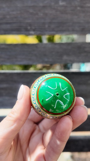 装飾用木製プィサンカ（イースターエッグ）with stand　コロミヤモデル