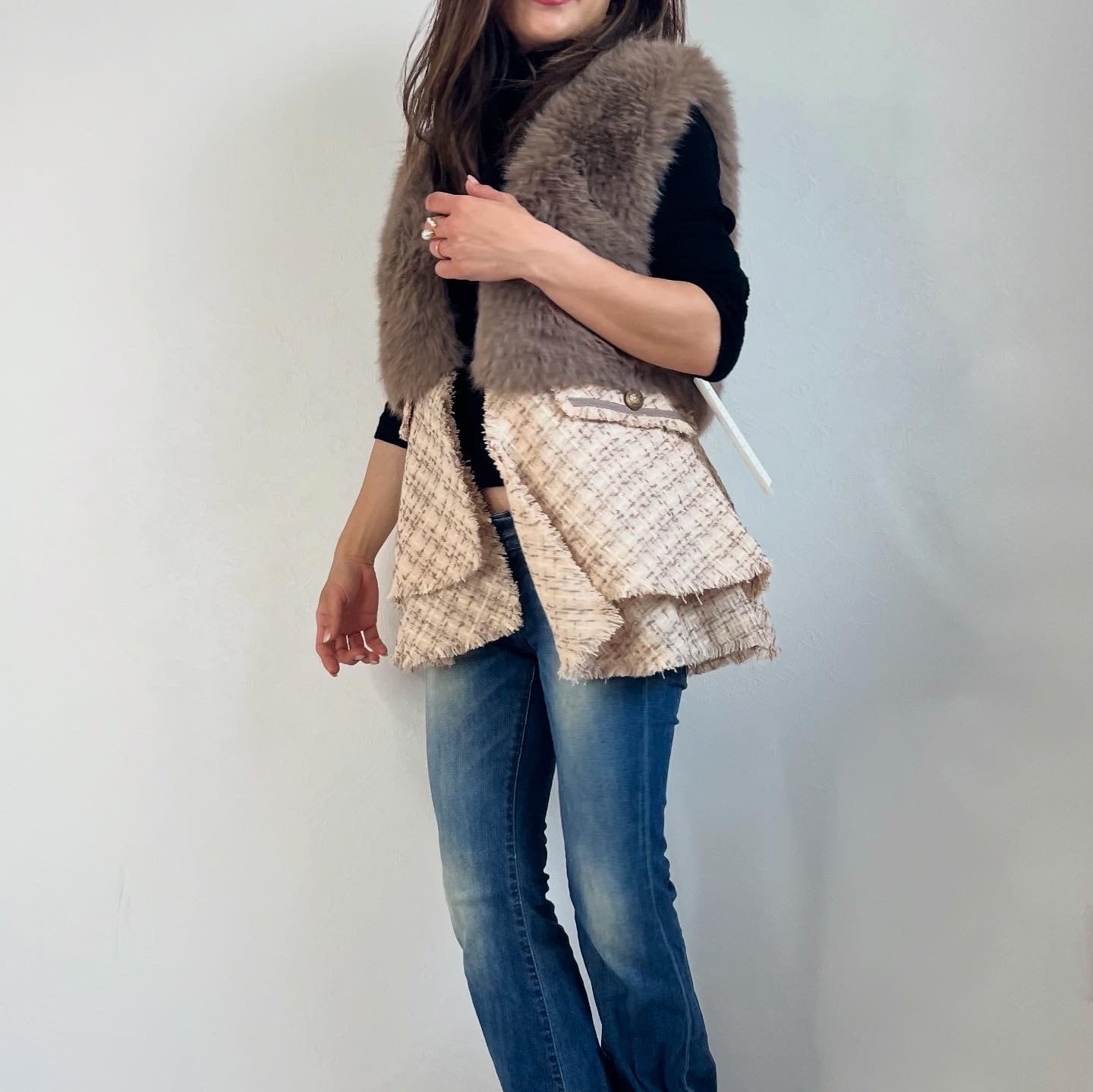 GALENA ガレナ♡ベストジレ 2WAY仕様で着回し力抜群✨ 女性らしいフリルデザインが印象的な 「2WAY