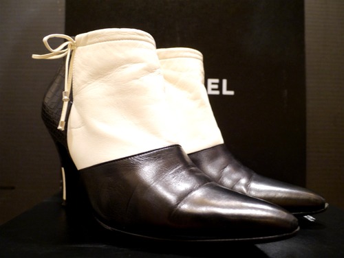 美品◆CHANEL シャネル CCマーク バイカラー シャーリング レザー ショート ブーツ ブーティ 37.5C◆