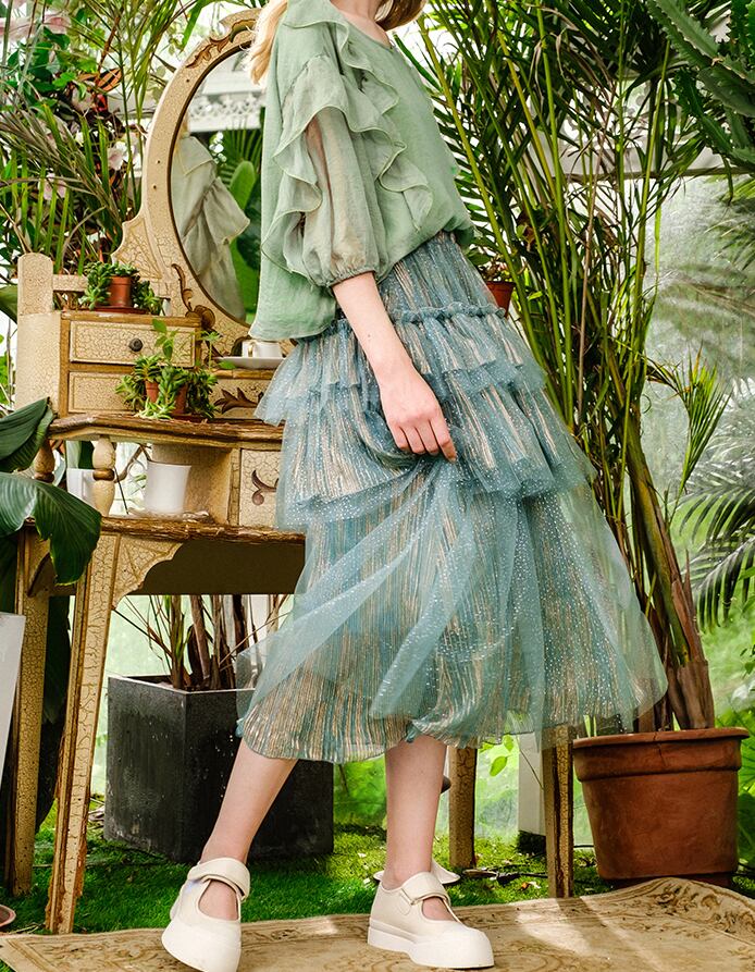 残り僅か 品切れ御免 レディース 古着 好き ヴィンテージ 風 高円寺 下北沢 原宿 コーデ 個性的 秋 冬 ラメ スカート チュール デート きれいめ 可愛い ビジュー レディースファッション 3段 フリルスカート フリル ミディ丈 スカート ボトムス 膝丈 ロングスカート