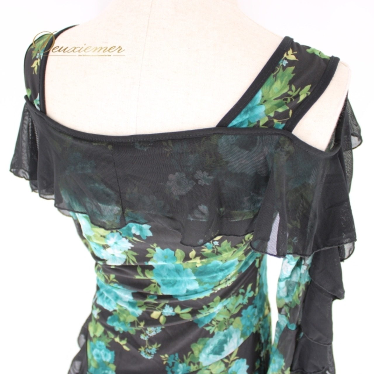 社交ダンス 衣装 スタンダード ドレス ワンピース レッスンウェア パーティ衣装 黒 緑 ICHIOKU イチオク ブラック系 グリーン系 花柄 長袖 花柄ドレス フラワープリント ワイドスリーブ エレガント コーディネート ドレスアップ フォーマル ショールカラー パーティー用 レディース 大人の女性用 社交ダンス用衣装 レッスン用 ステージ衣装 おしゃれ 着心地良い おすすめ デザイン特長 色合い ロングドレス 軽やか 柔らかい素材 ストレッチ素材 通気性良好