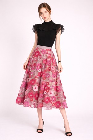 Best Hit ブラウス&ブラッシュ・ペタル　フラワー刺繍スカートセット　M25213