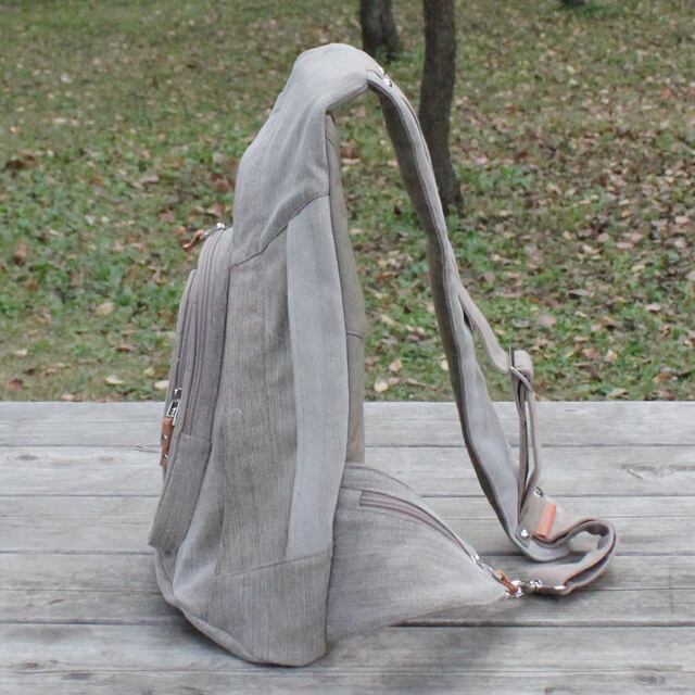 バッグパック　OMO-BGPK-1018