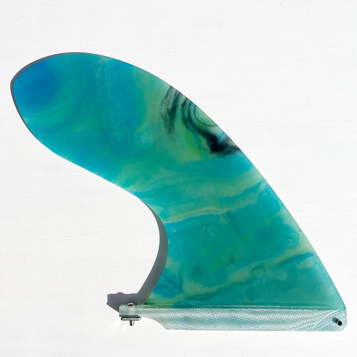 FINS UNLIMITED 