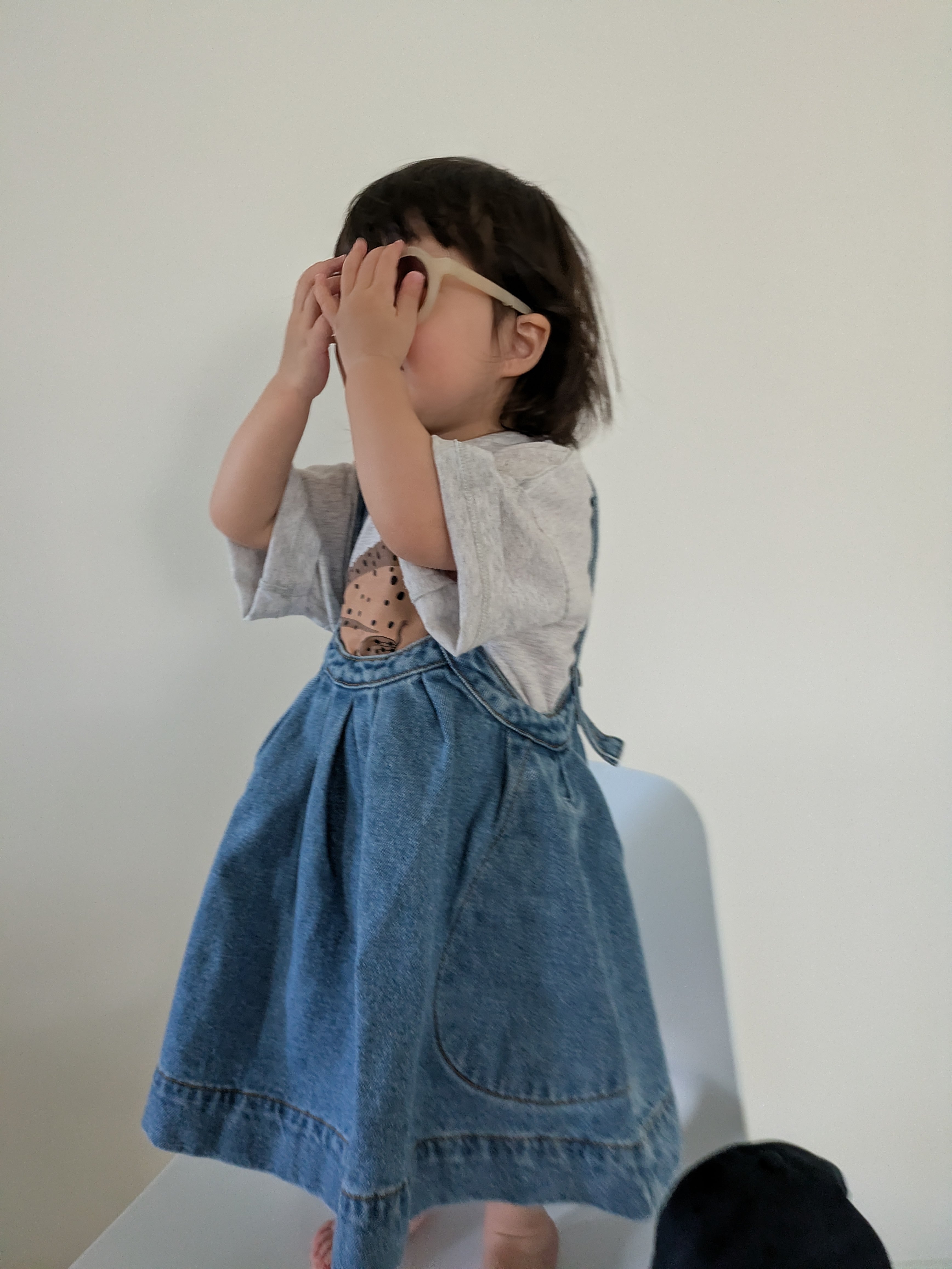 the simple folk / THE OVERSIZED DENIM PINAFORE | LITTLE LOULOU
