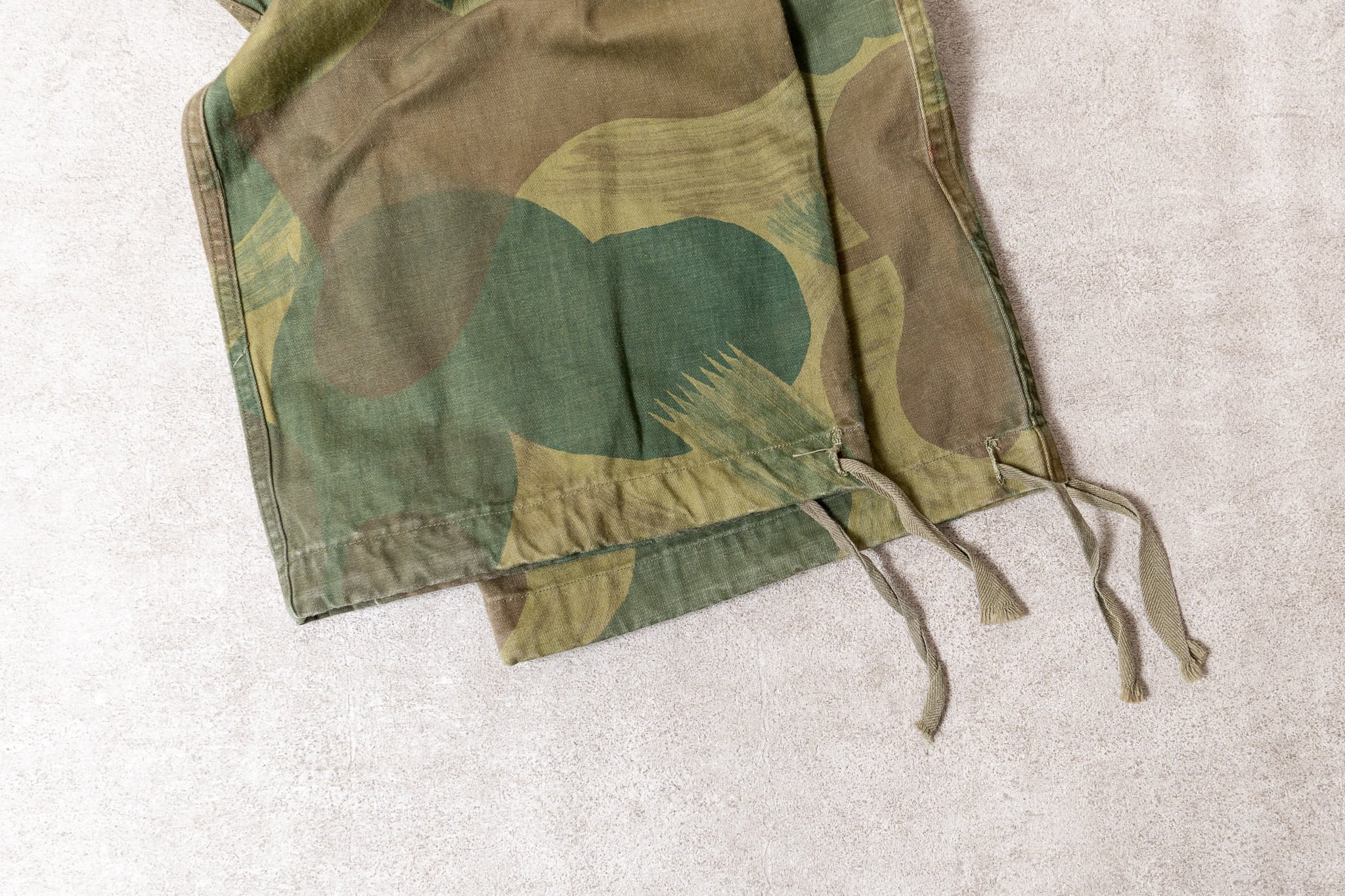MINT】Belgian Army 50's Brushstroke Camouflage Trousers 実物