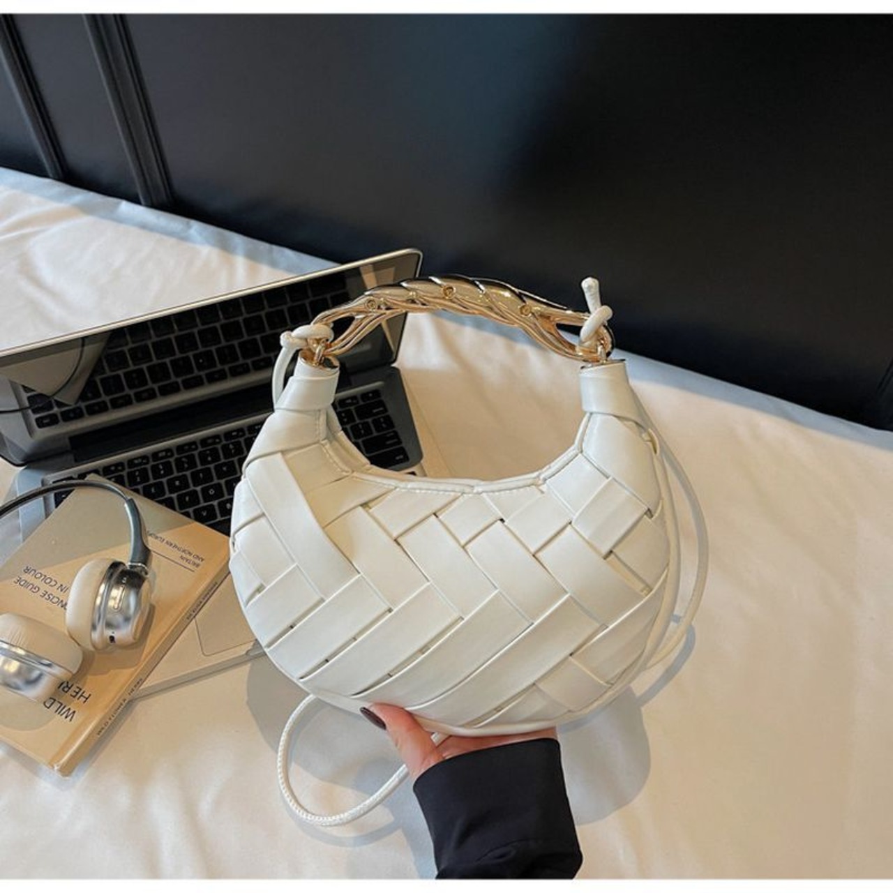 編み込み ハーフムーン ハンドバッグ  90003