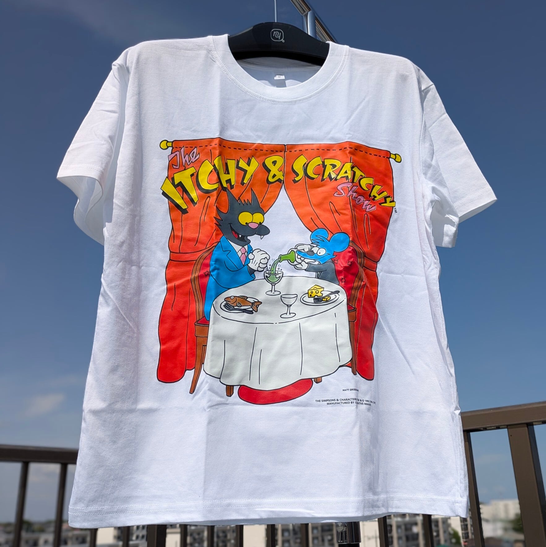 【 The Simpsons（ ザ・シンプソンズ ) 】『 The Itchy & Scratchy Show / イッチー＆スクラッチー 』 Tシャツ / WHITE〚アメリカン雑貨 アメトイ〛