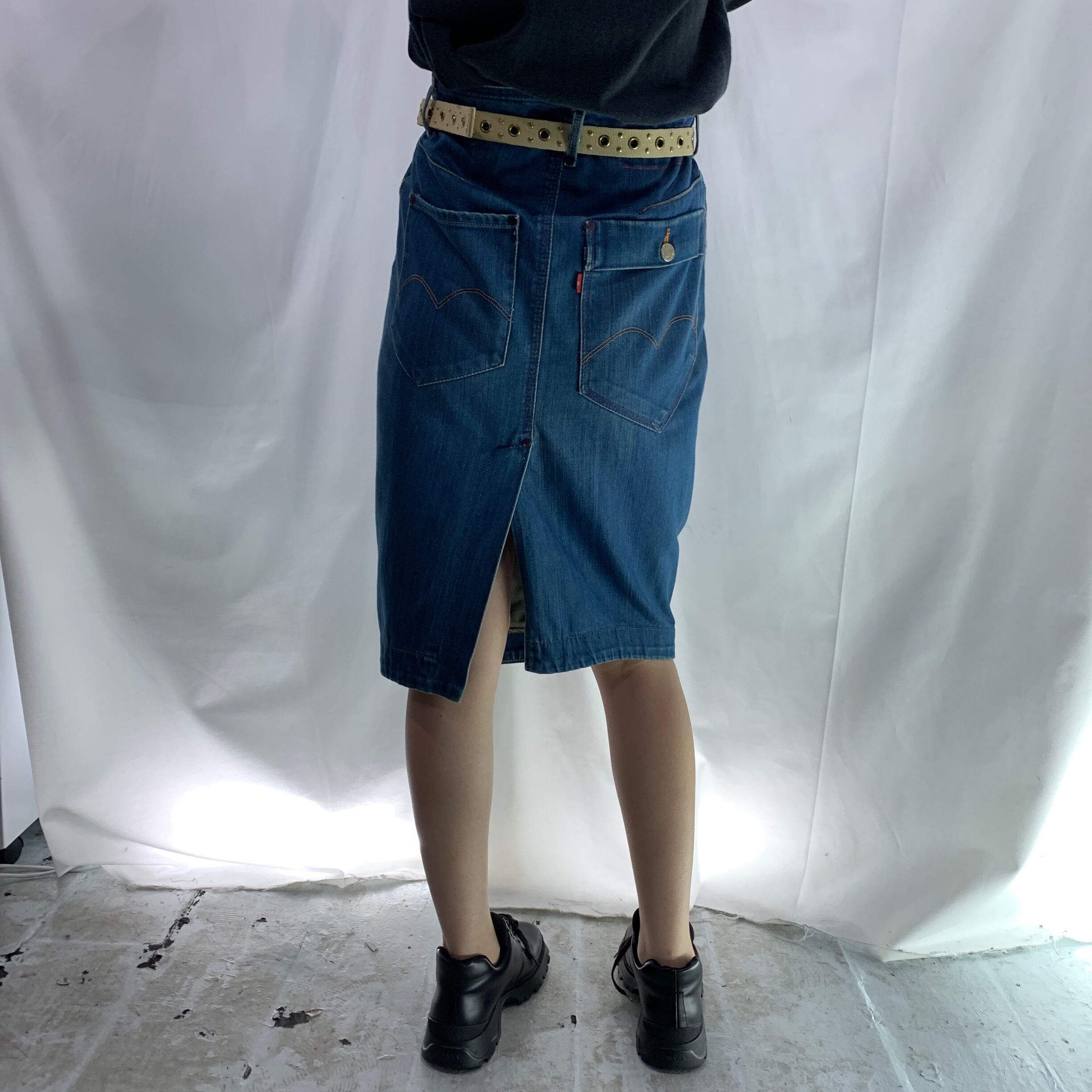 リーバイスレッド】アーカイヴ バックスリットデニムタイトスカート