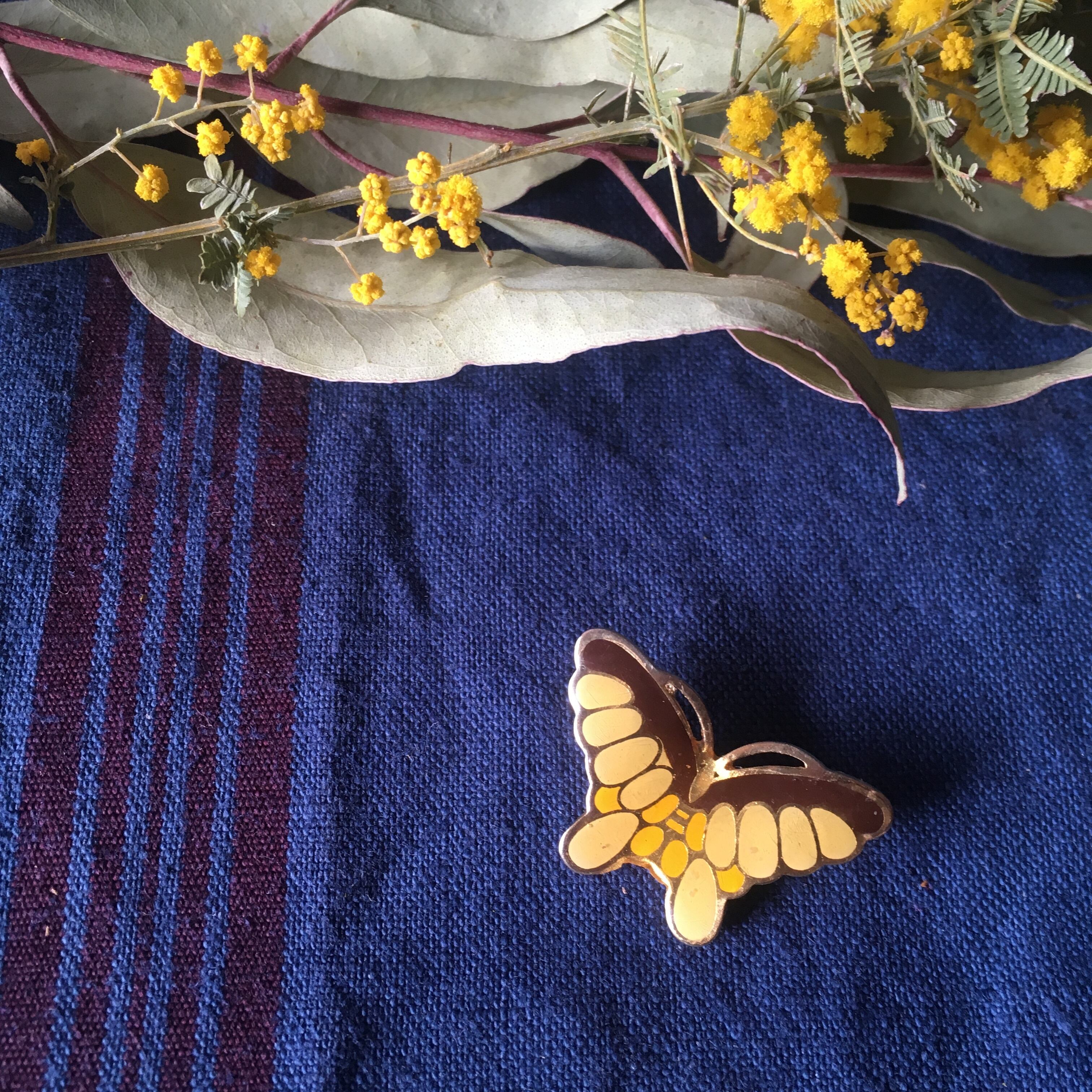 イギリス ヴィンテージ ちょうちょ ブローチ