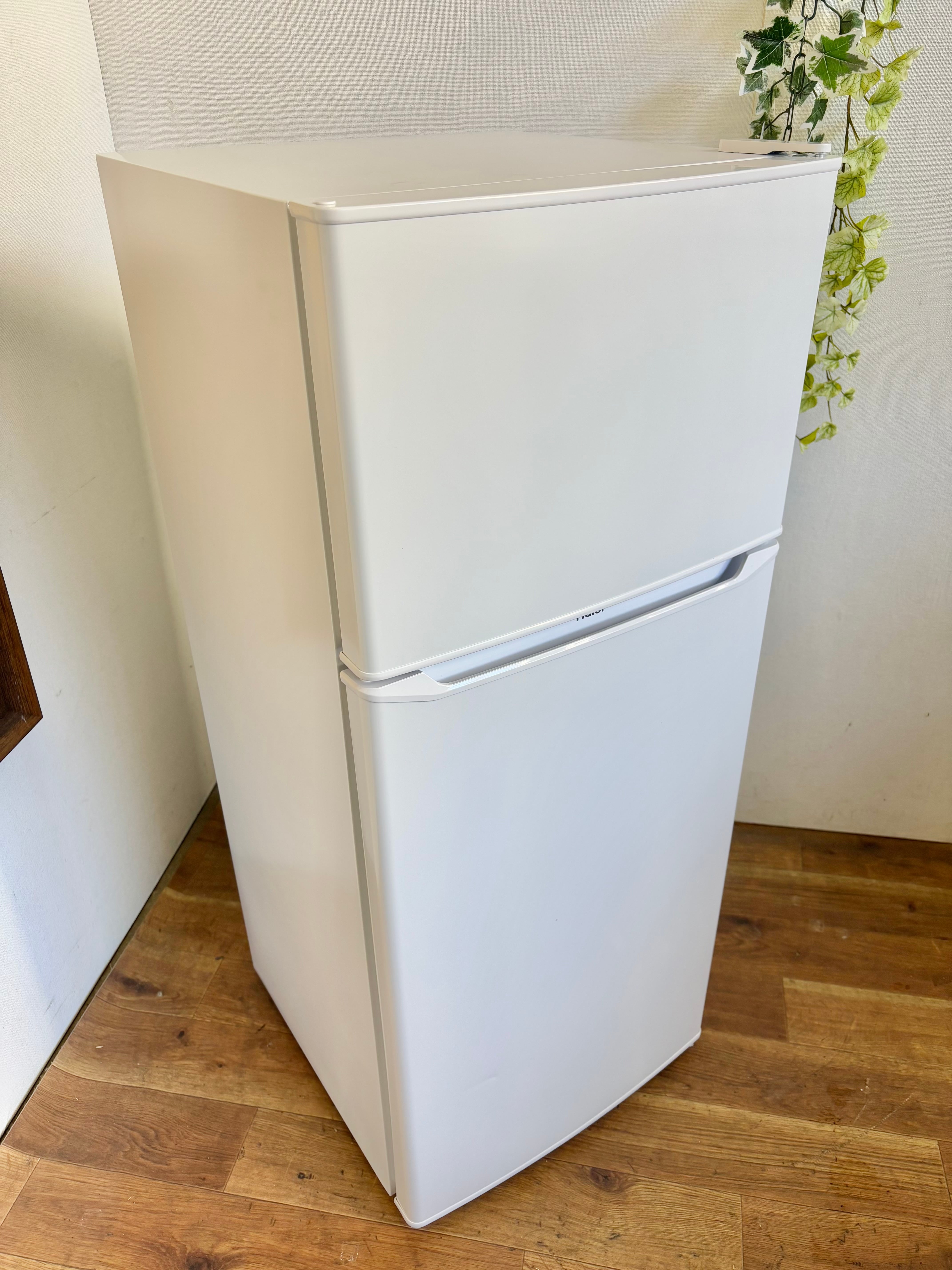 2024年製 Haier 130L ノンフロン冷凍冷蔵庫 | 【オンラインショップ