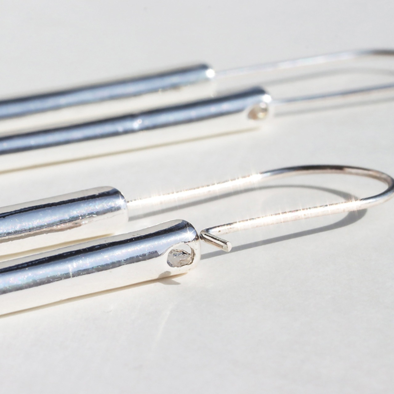 【ネコポス便】ピアス U字シェイプメタルフープピアス ロング ピアス 大きめ レディース 合金 女性 大人 アクセ アクセサリー 1388