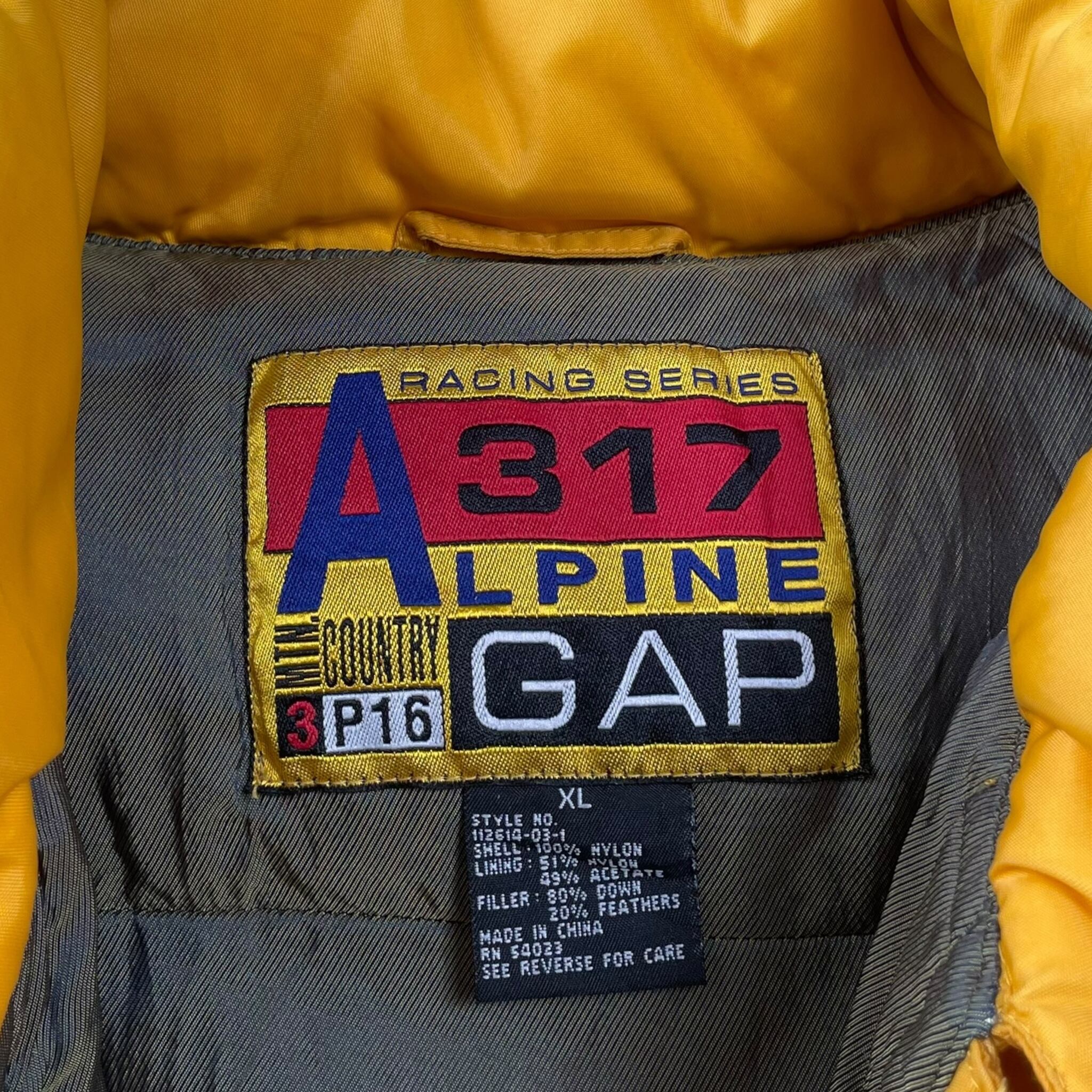 old gap alpine series down vest 90s | focus old gap alpine series down vest 90s | focus