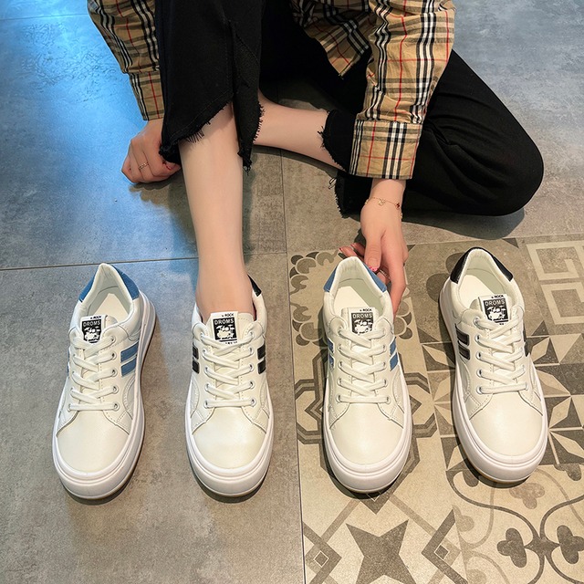 ホワイトサマー薄手レッド 靴 シューズ 夏物 部族の婦人靴97519241215