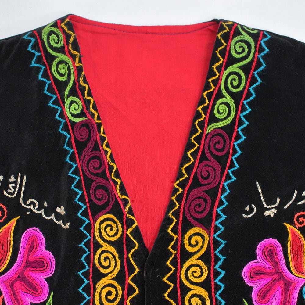80～90s Embroidery Vest エスニック ハンドステッチ フラワー 刺繍