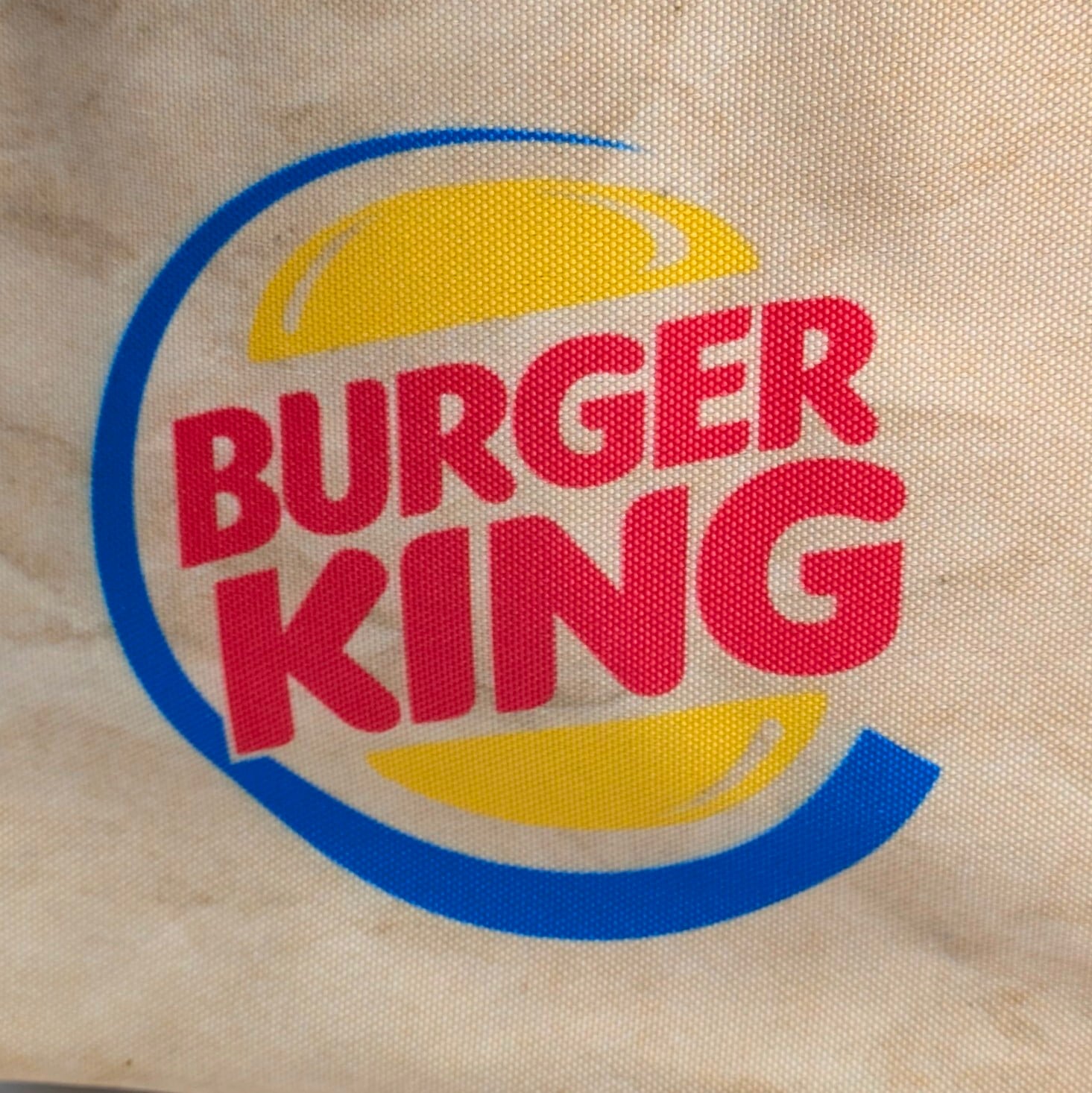 再入荷！【BURGER KING（バーガーキング）】ロープショルダーバッグ＊紙袋風 / Food Bag 〚アメリカン雑貨 アメトイ〛
