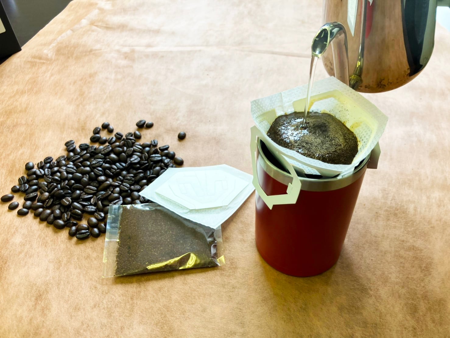 ドリップバッグコーヒー２P　ギフト　５種類のスペシャルティコーヒー入（外袋１０袋入）