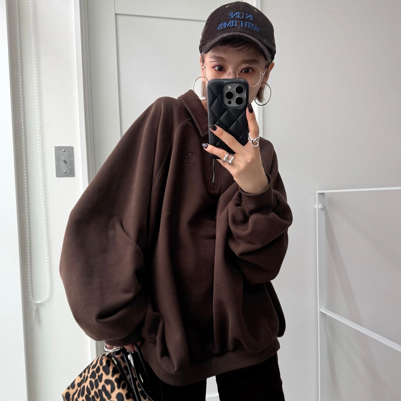 corduroy lettering cap/brown