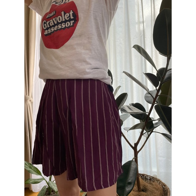 U,S burgundy stripe shorts